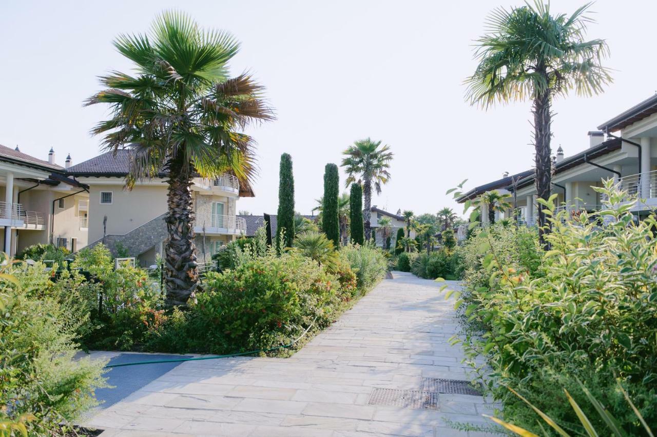 Sweet Dream Deluxe Apartment Sirmione Exterior photo