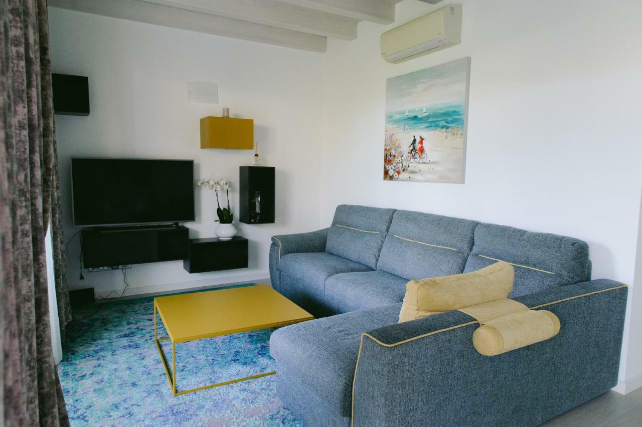 Sweet Dream Deluxe Apartment Sirmione Exterior photo