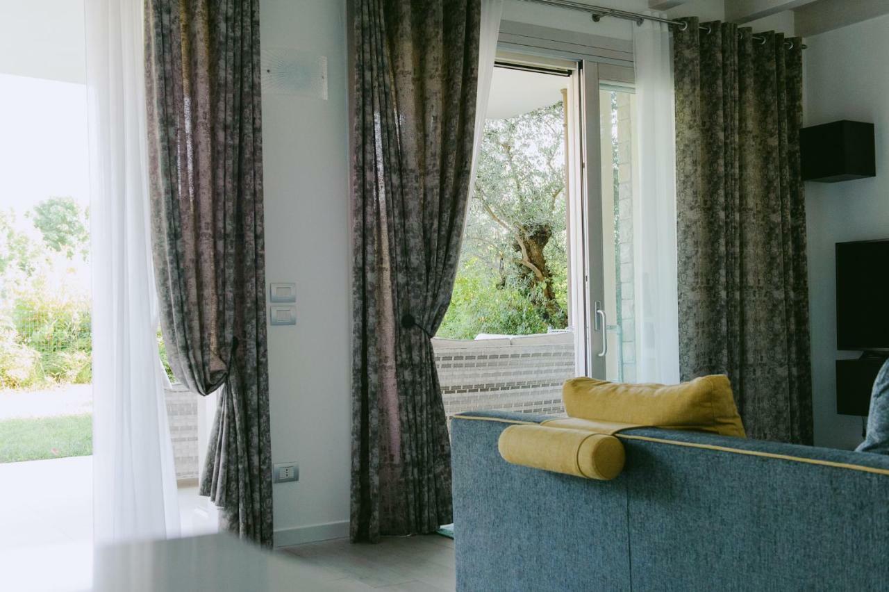 Sweet Dream Deluxe Apartment Sirmione Exterior photo