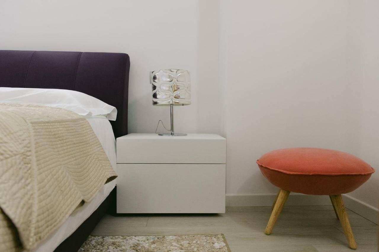 Sweet Dream Deluxe Apartment Sirmione Exterior photo